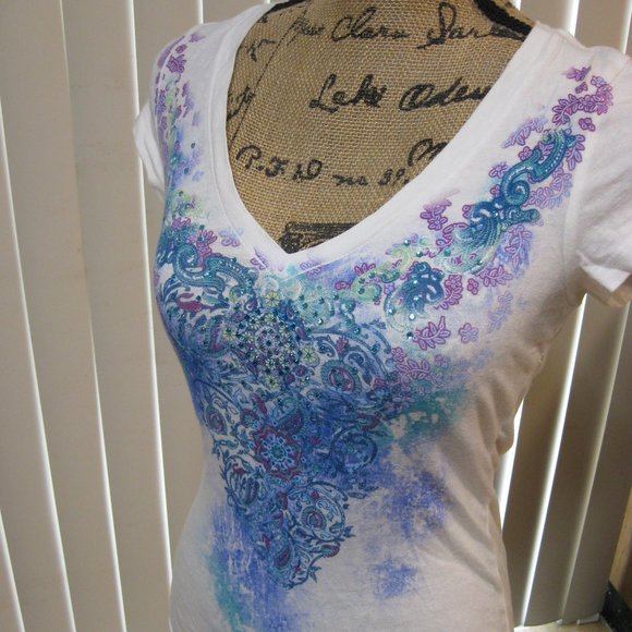 NWOT Express white graphic tee t shirt top XS extra small - Picture 2 of 5